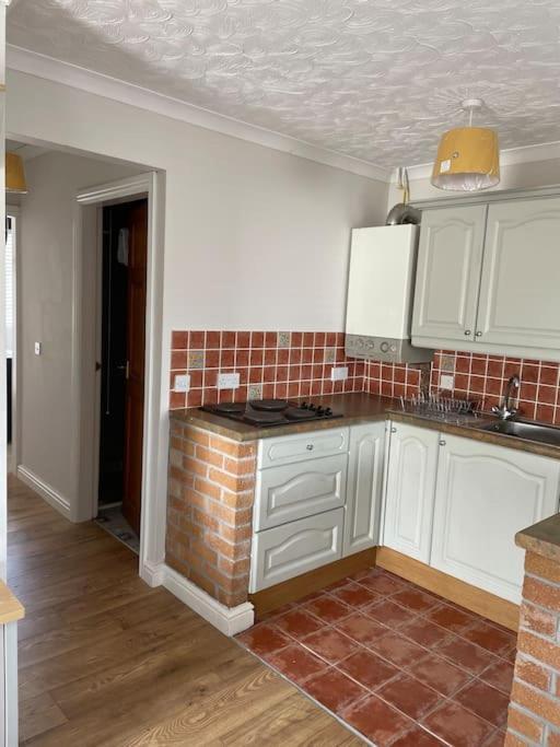 The Cwtch - A Self Contained One Bedroom Annex Pwllheli Ngoại thất bức ảnh